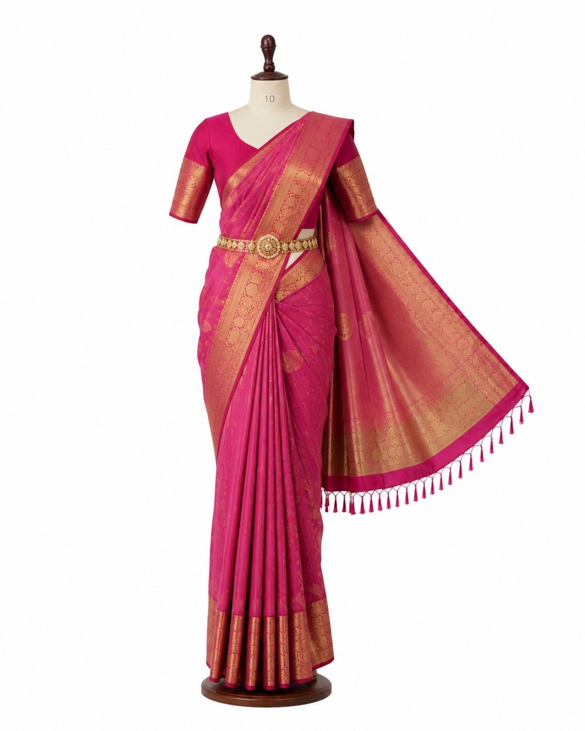 One Minute Saree display on mannequin